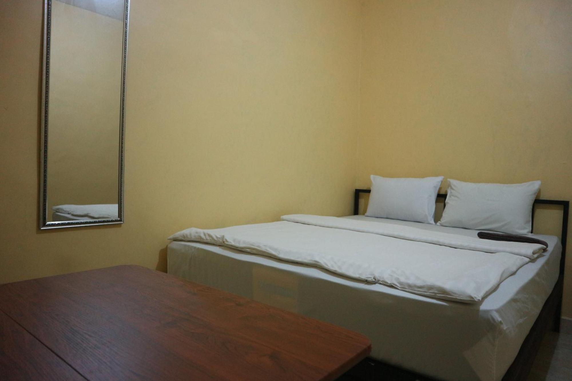 Tange Guest House Ruteng Exterior foto